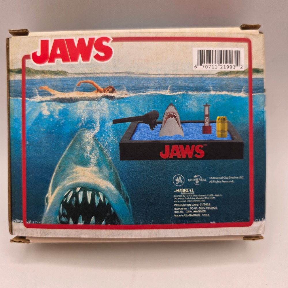 Jaws Zen Garden Resin Figure Set Universal Monsters Collectible 50th Anniversary - Picture 3 of 6
